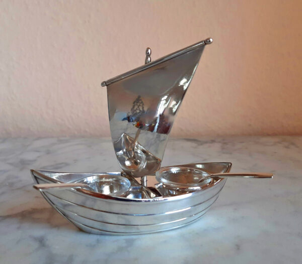 Extrem selten! - Figürliche Salière 1920er Jahre - Christofle versilbert - Hamburg-Amerika-Linie – Bild 2