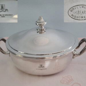 Servierschüssel mit Deckel 1930er Jahre – Orfèvrerie H. Beard Montreux – aus legendärem Pariser Restaurant