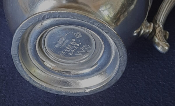 Jugendstil Kaffeekanne von 1907 - Christofle versilbert - Original aus dem Hotel ADLON, Berlin - Erstausstattung – Bild 7