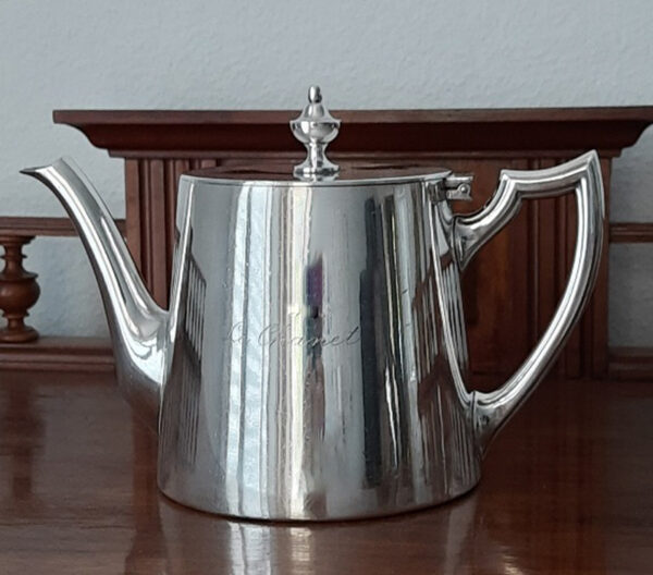 Jugendstil - versilberte Teekanne um 1910 - Krupp Berndorf - aus ehemaligem Restaurant in der französischen Schweiz – Bild 4
