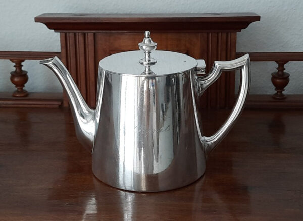 Jugendstil - versilberte Teekanne um 1910 - Krupp Berndorf - aus ehemaligem Restaurant in der französischen Schweiz – Bild 3