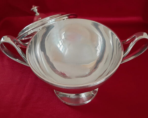 Jugendstil  Kleine versilberte Terrine mit Deckel um 1915  Krupp Berndorf  Hamburg-Amerika-Linie – Bild 8