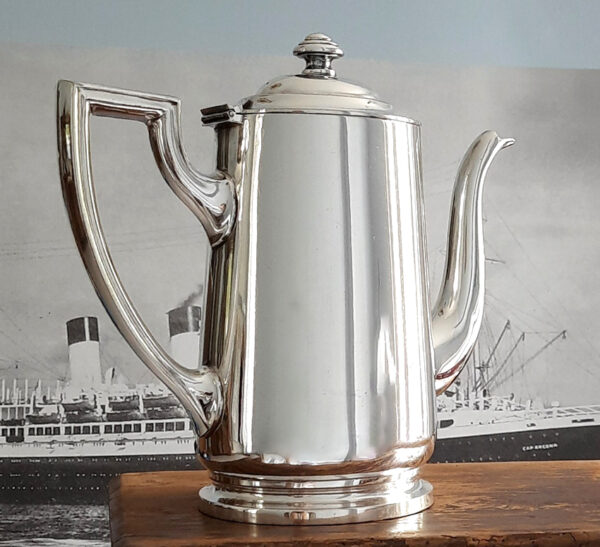 Große maritime Kaffeekanne  1914  versilbert Original Wellner  Hamburg-Süd-Reederei – Bild 3