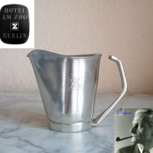 KünstlerEntwurf  Sahnegießer 1950er Jahre   versilbert WMF   Hotel am Zoo Berlin