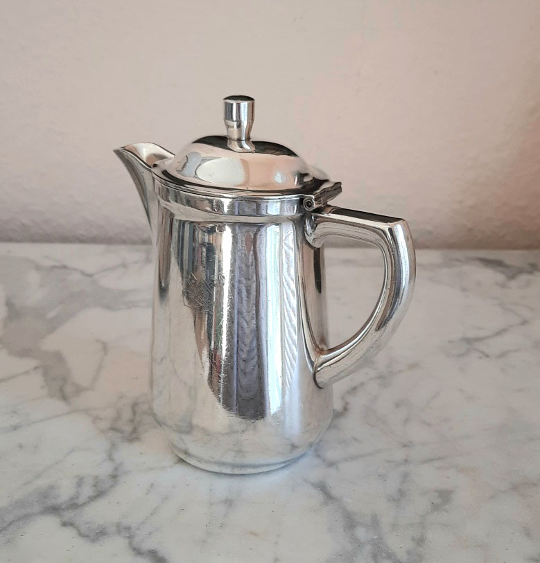 Maritimes Portions-Kaffeekännchen von 1959 versilbert, WMF Provenienz: TS "BREMEN", Norddeutscher Lloyd – Bild 4