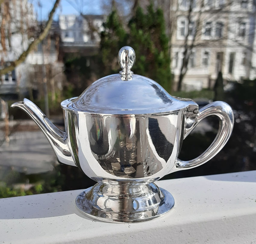 Art Déco versilbertes Teekännchen ca. 1925 Silberschmiede Jean Held GmbH, Frankfurt Hotel Continental München – Bild 3
