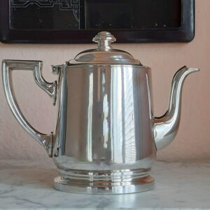 Große ovale Teekanne um 1915  versilbert, Wellner  Deutsche Ost-Afrika-Linie (D.O.A.L.)