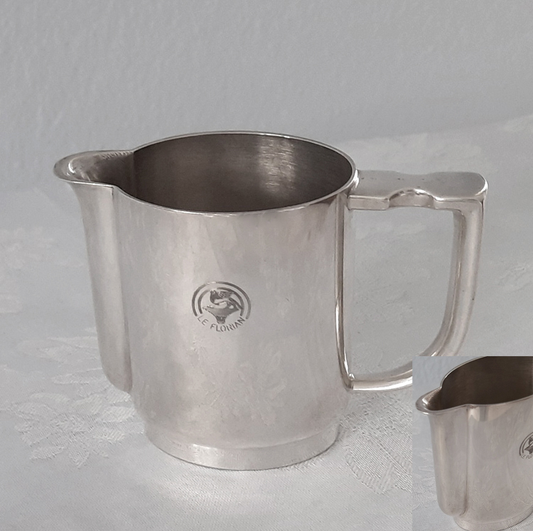 Art Déco Zuckerdose und Sahnegießer von 1935 versilbert, Werksentwurf Krupp Berndorf aus legendärem Café in Venedig – Bild 6