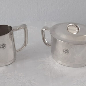 Art Déco Zuckerdose und Sahnegießer von 1935 versilbert, Werksentwurf Krupp Berndorf aus legendärem Café in Venedig