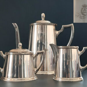 Kaffeekern um 1915, Kreuzband Dekor, versilbert C.F. Hutschenreuter, aus legendärem Pariser Grandhotel