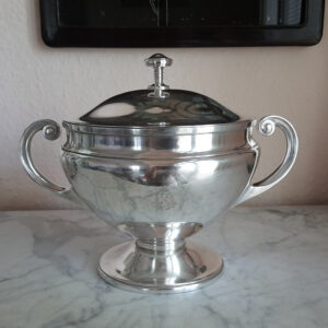 Art Déco Terrine mit Deckel 1928  versilbert  Krupp Berndorf  Passagierdampfer „Oceana“  Hamburg-Amerika-Linie