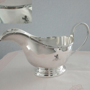 Große versilberte Saucière 1950er Jahre  Walker & Hall, Sheffield   Grandhotel THE RITZ, London